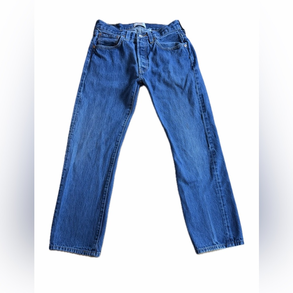 Levi's 501 Jeans Men 32x30 Button Fly Straight Leg 100% Cotton Medium Wash